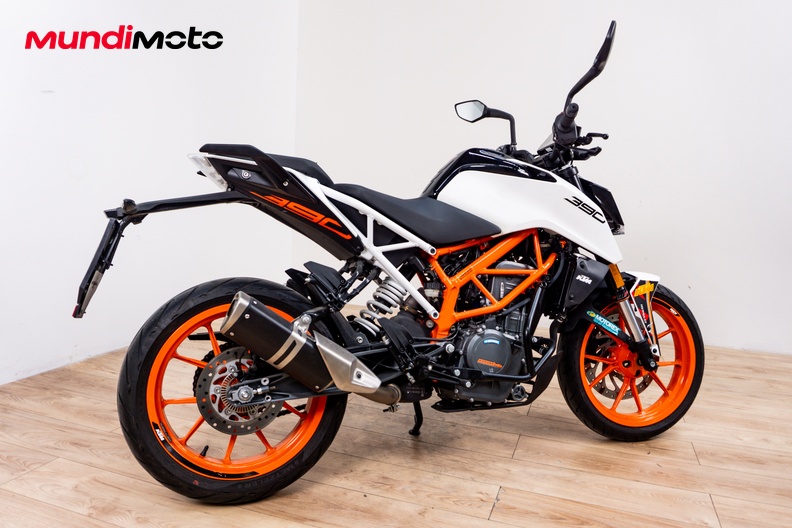 Motorbike image 2