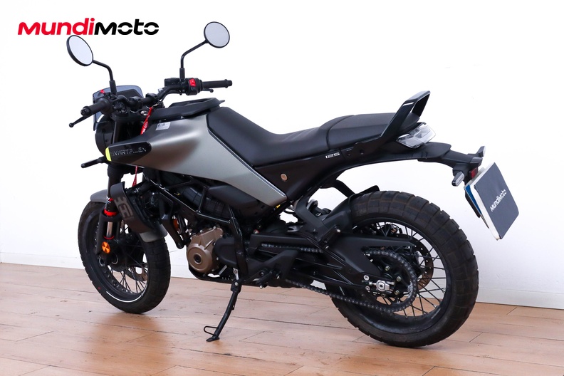 Motorbike image 6