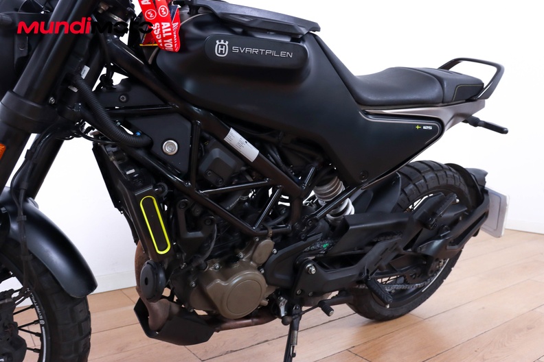 Motorbike image 8