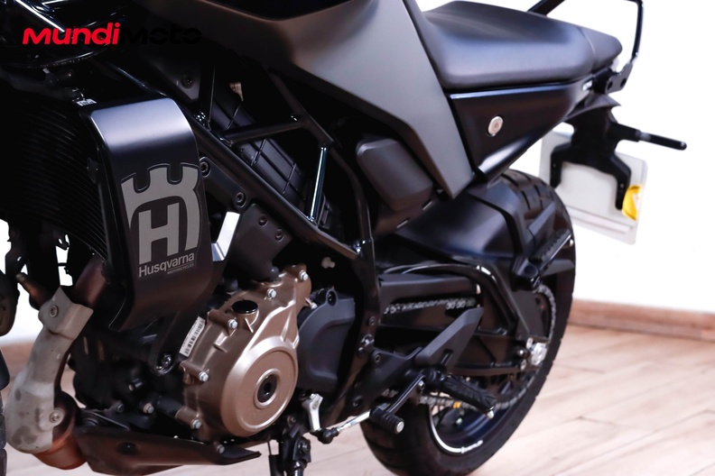 Motorbike image 8