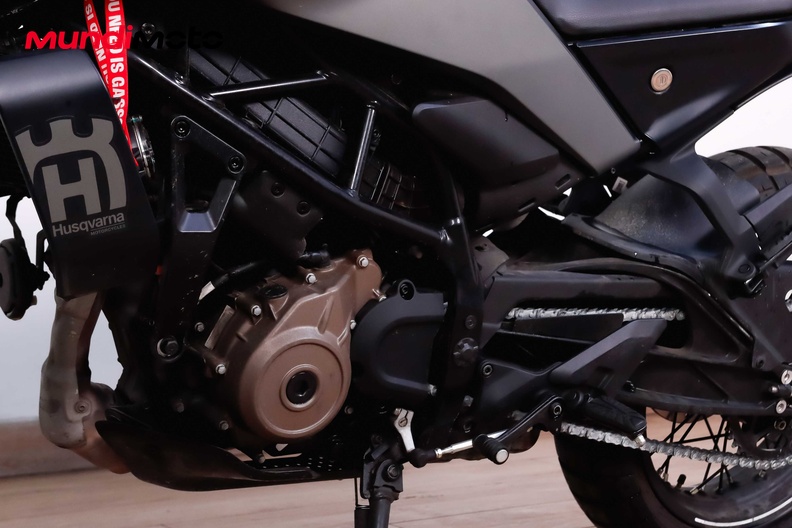 Motorbike image 8