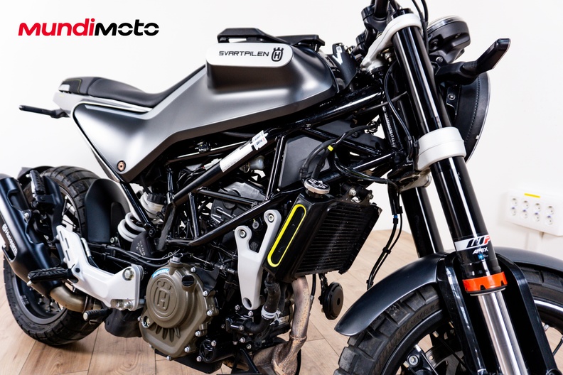 Motorbike image 4