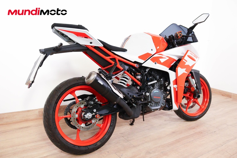 Motorbike image 1