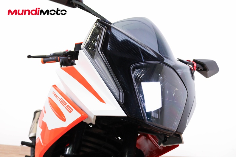 Motorbike image 4