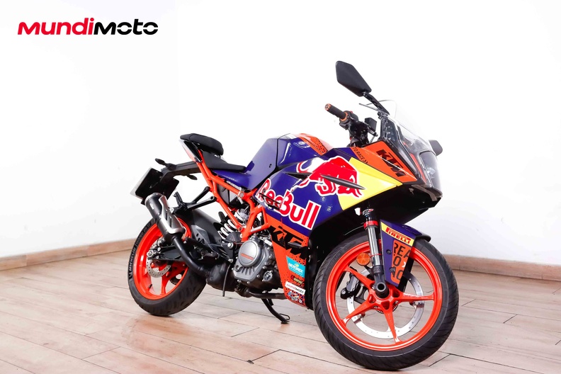 Motorbike image 1