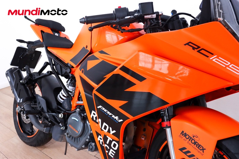 Motorbike image 12