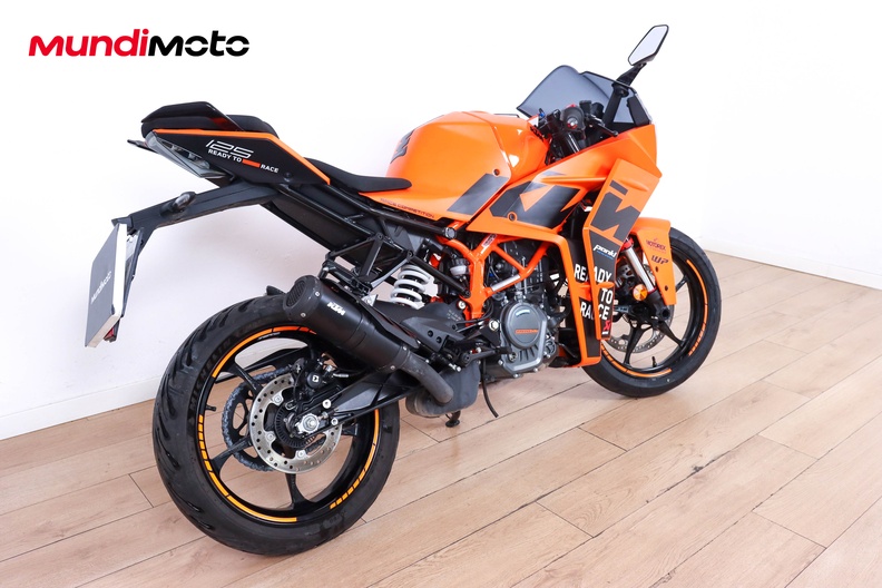 Motorbike image 2