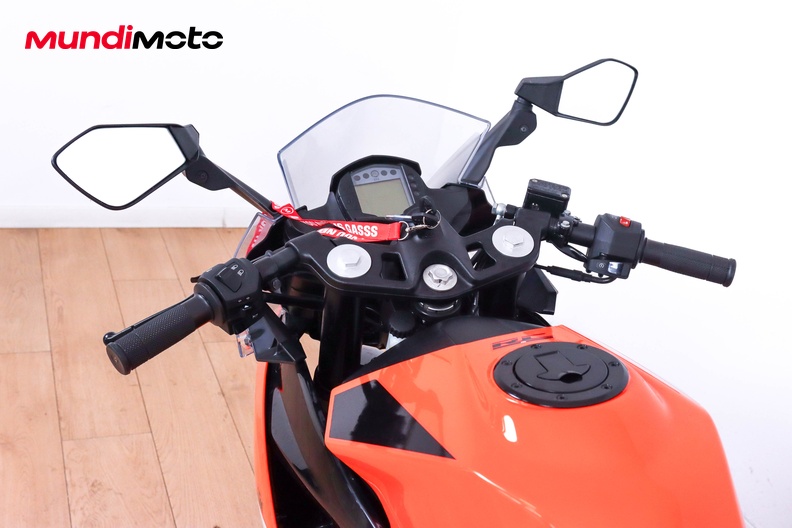 Motorbike image 10
