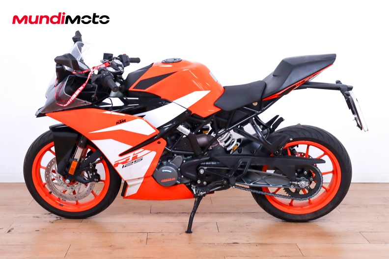 Motorbike image 5