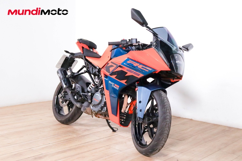Motorbike image 1