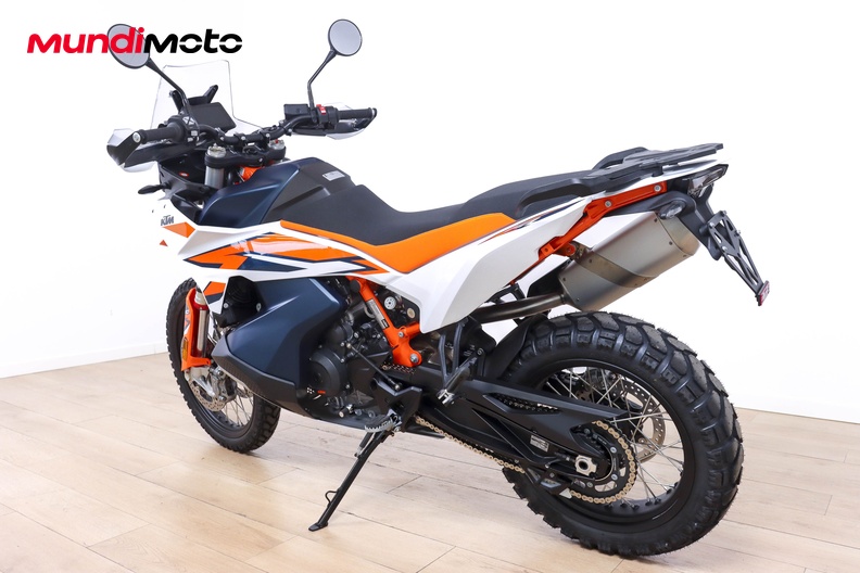 Motorbike image 6