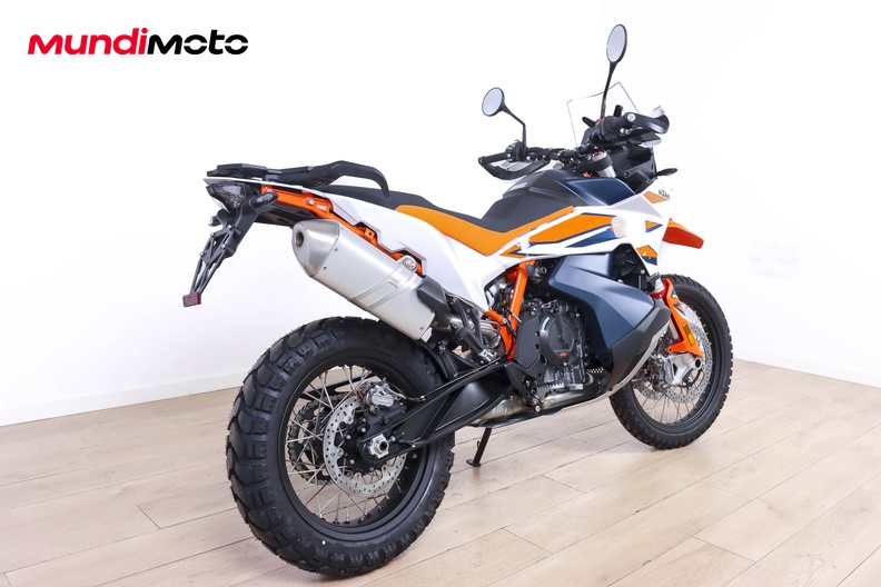 Motorbike image 2