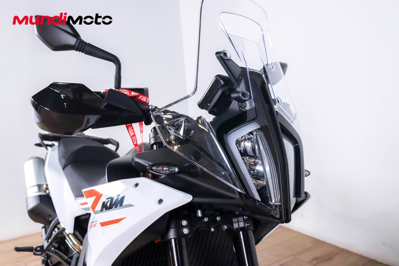 Motorbike image 4