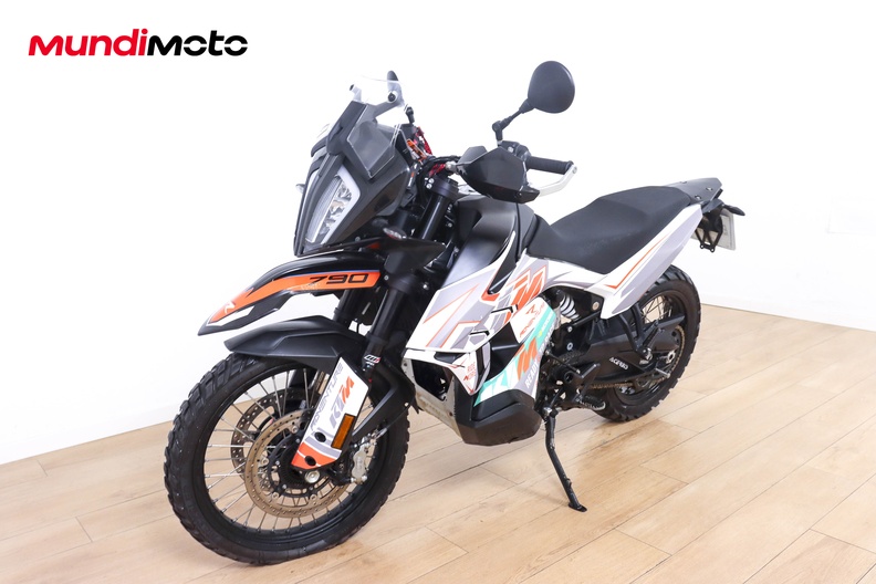 Motorbike image 7