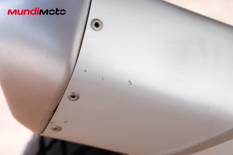 Motorbike image 19
