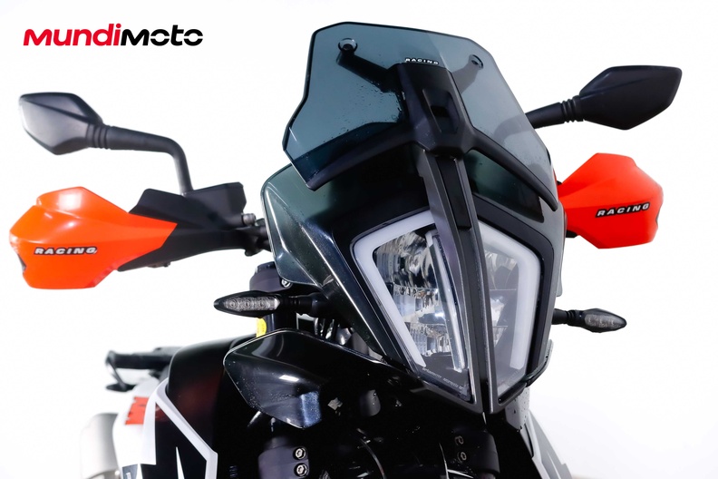 Motorbike image 4