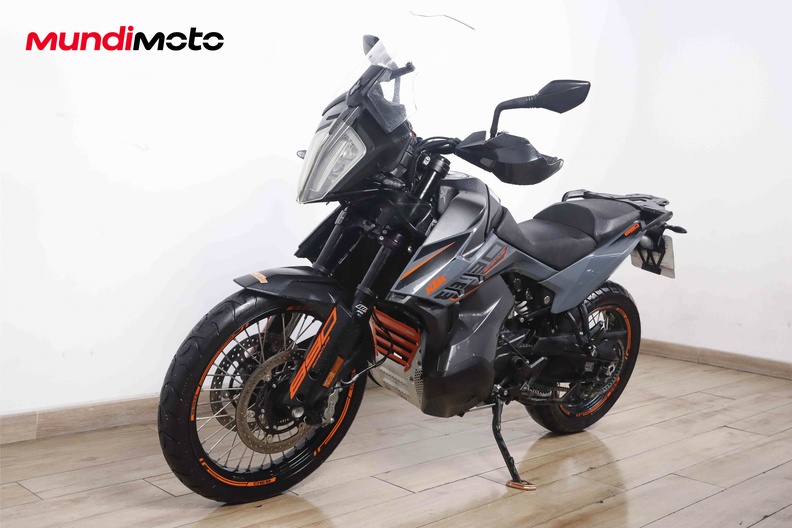 Motorbike image 7
