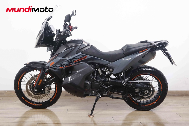 Motorbike image 5