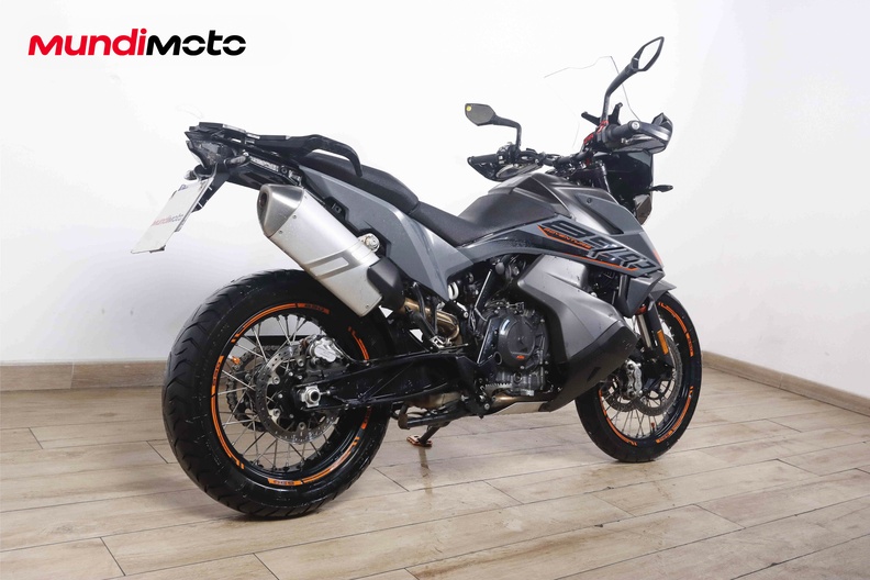 Motorbike image 2