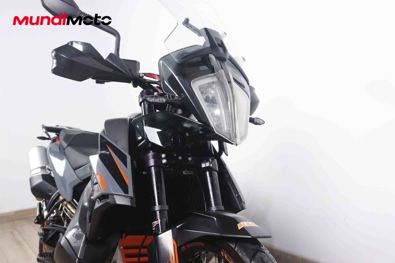 Motorbike image 4