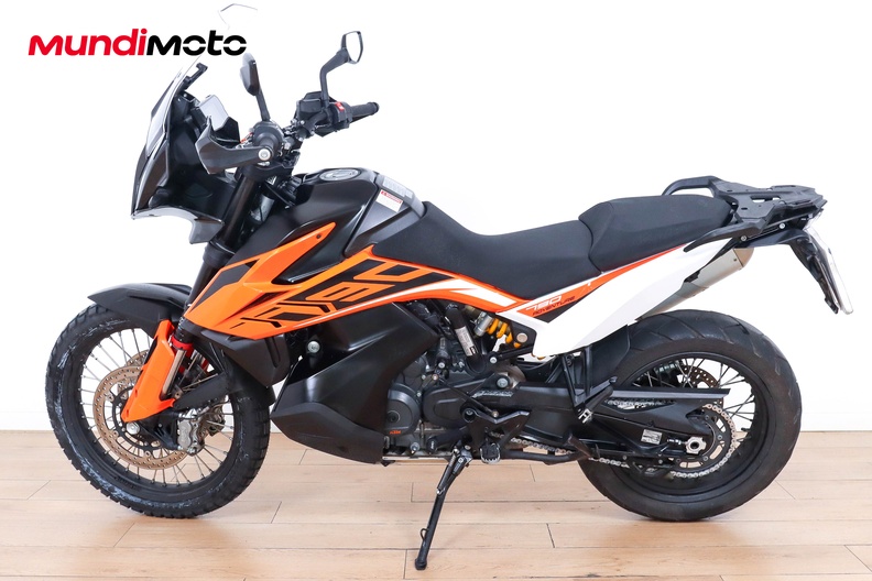 Motorbike image 5