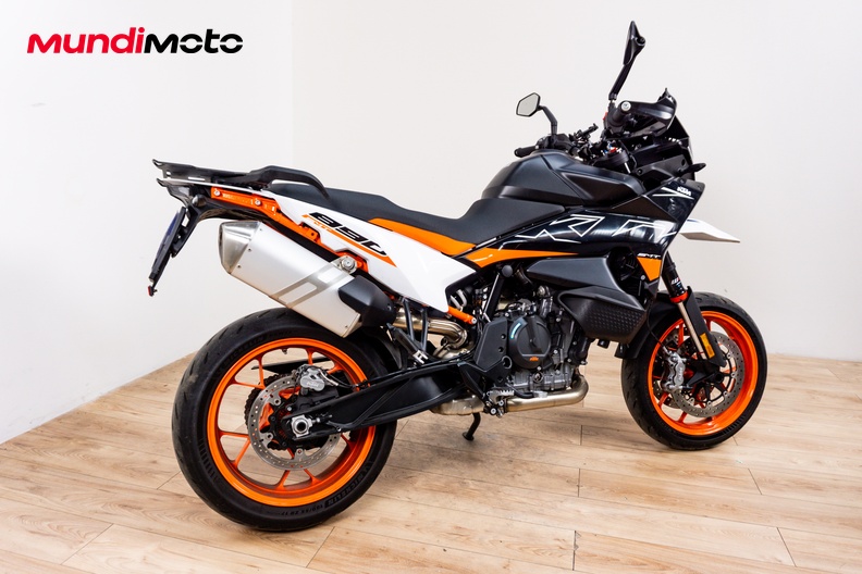 Motorbike image 2