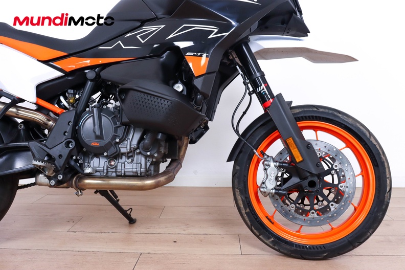 Motorbike image 13