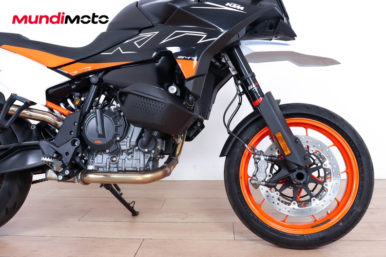 Motorbike image 12