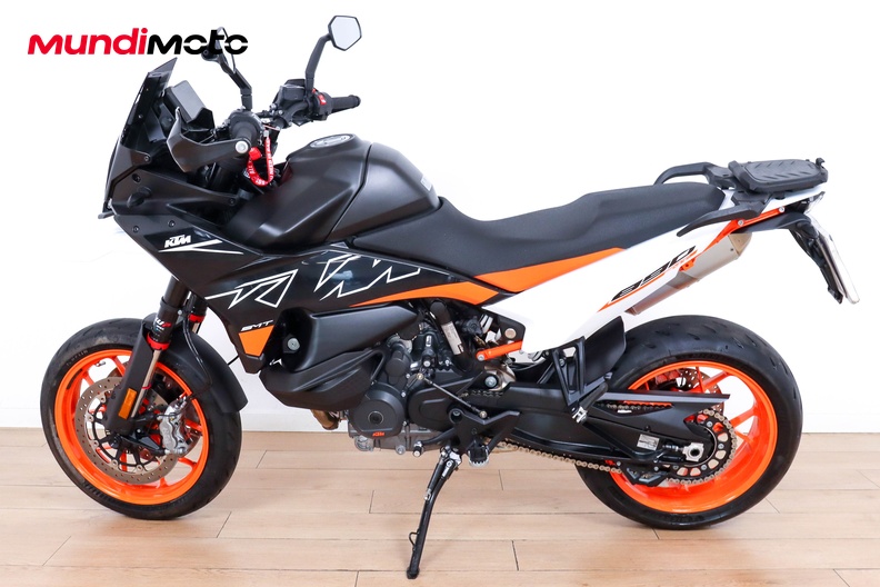 Motorbike image 5
