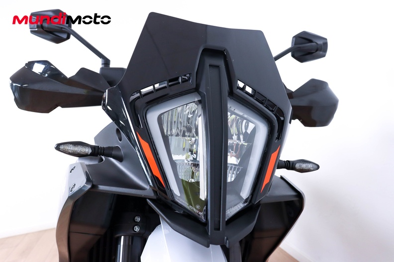 Motorbike image 4