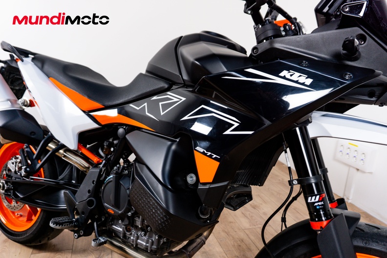 Motorbike image 4