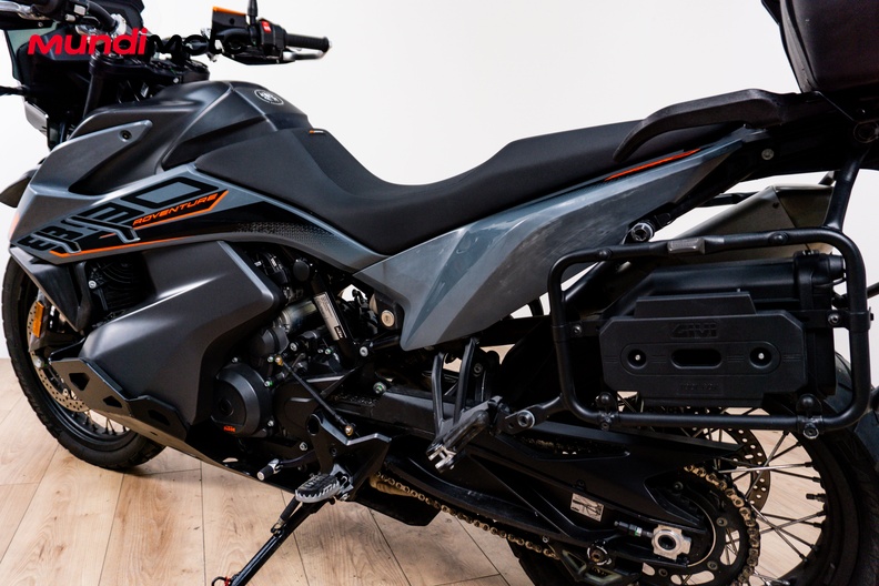 Motorbike image 8