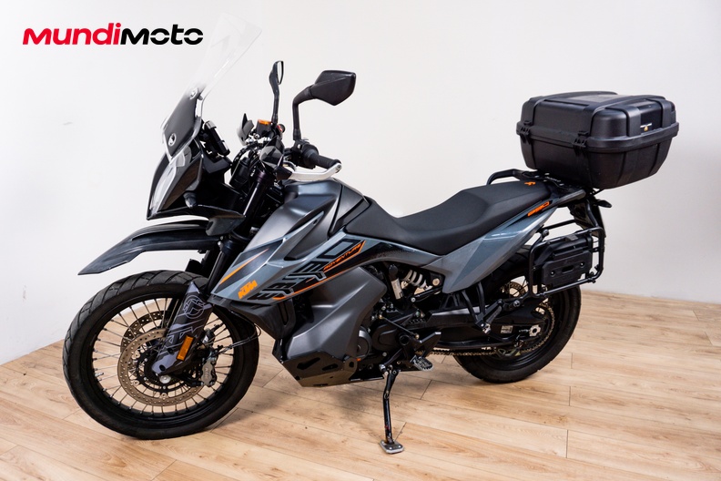 Motorbike image 6
