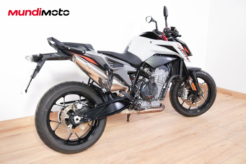 Motorbike image 1