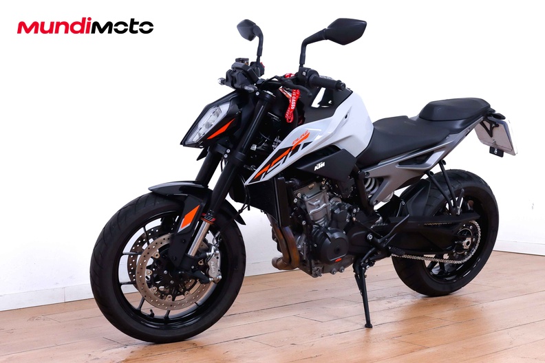 Motorbike image 7