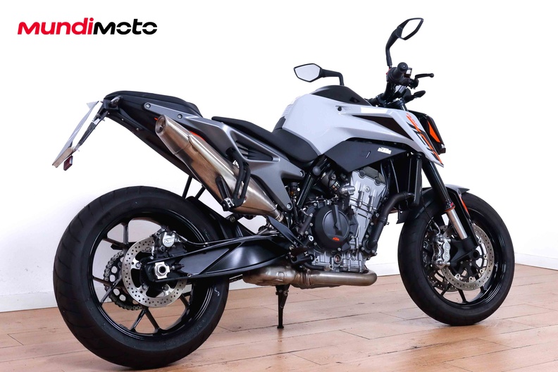 Motorbike image 2