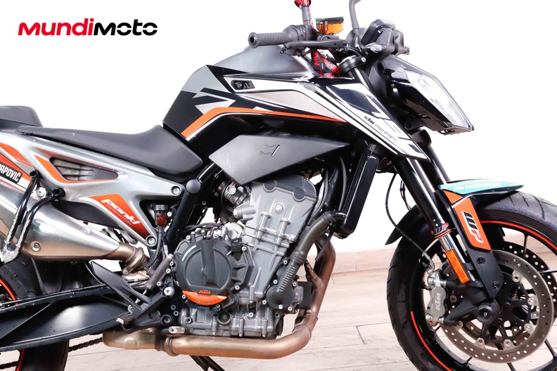 Motorbike image 12