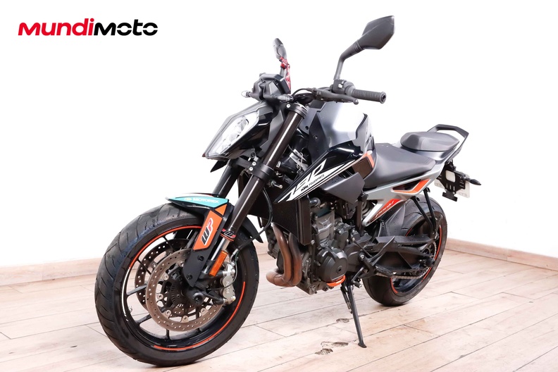 Motorbike image 7