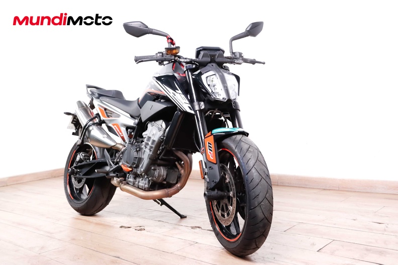 Motorbike image 1
