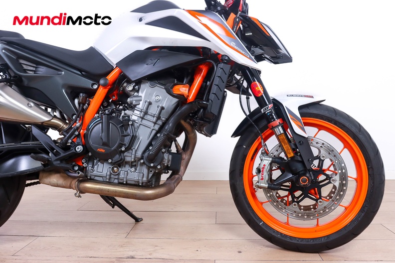 Motorbike image 13