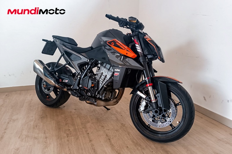 Motorbike image 1