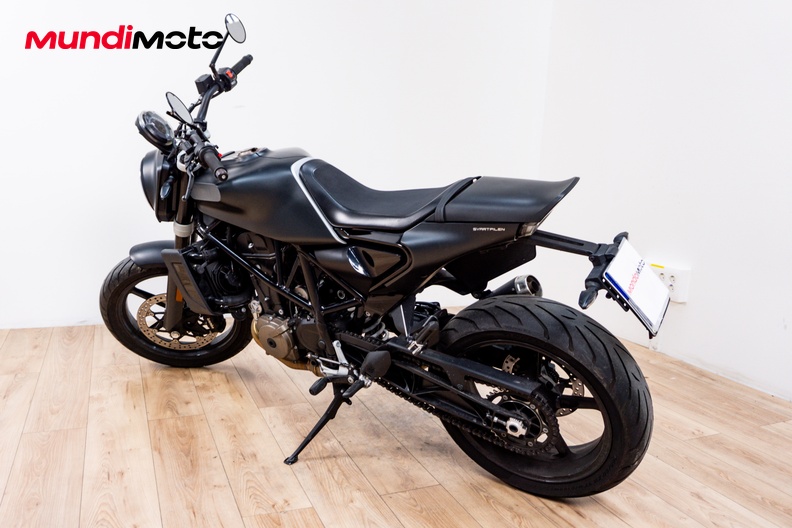 Motorbike image 7