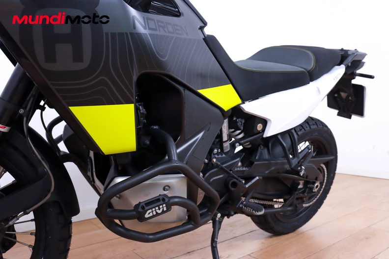 Motorbike image 8