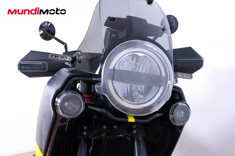 Motorbike image 4