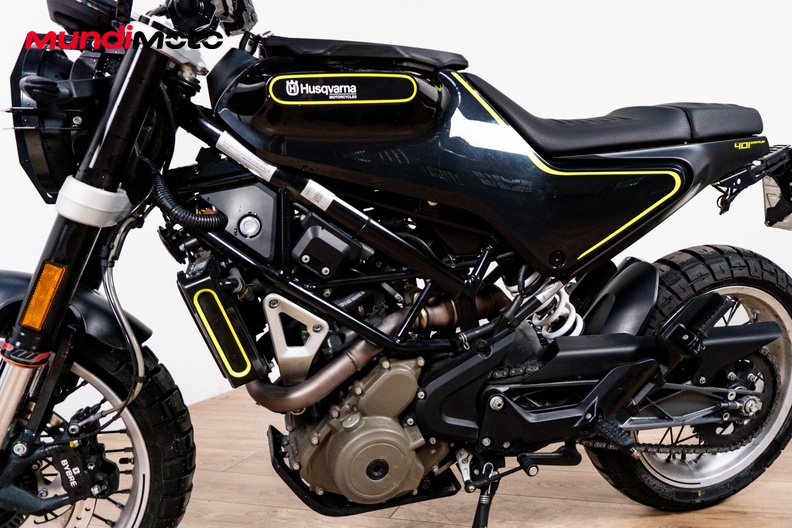Motorbike image 9