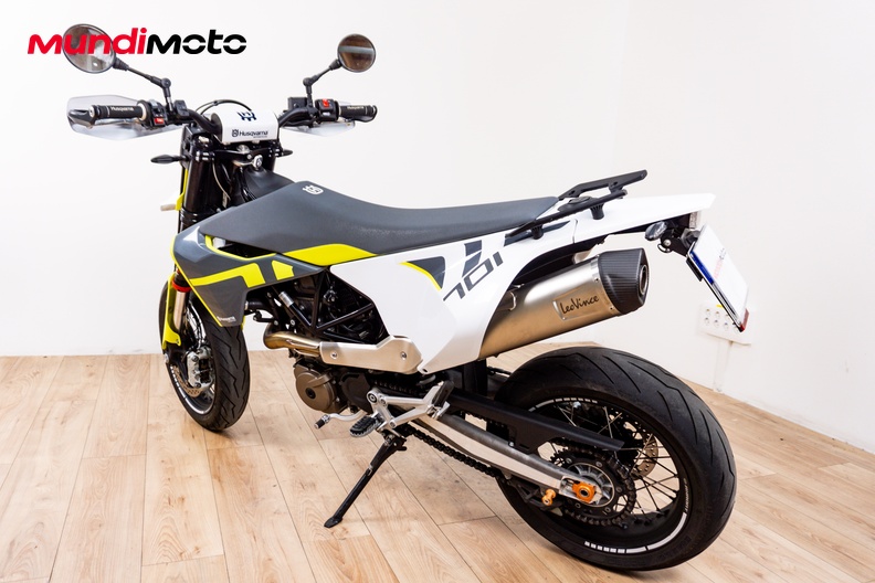 Motorbike image 7