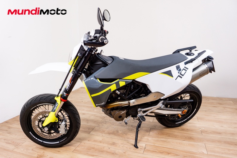 Motorbike image 6