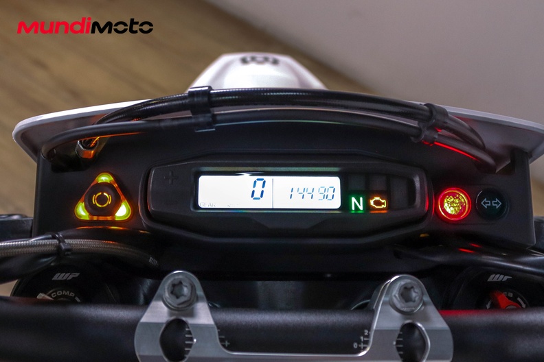 Motorbike image 11
