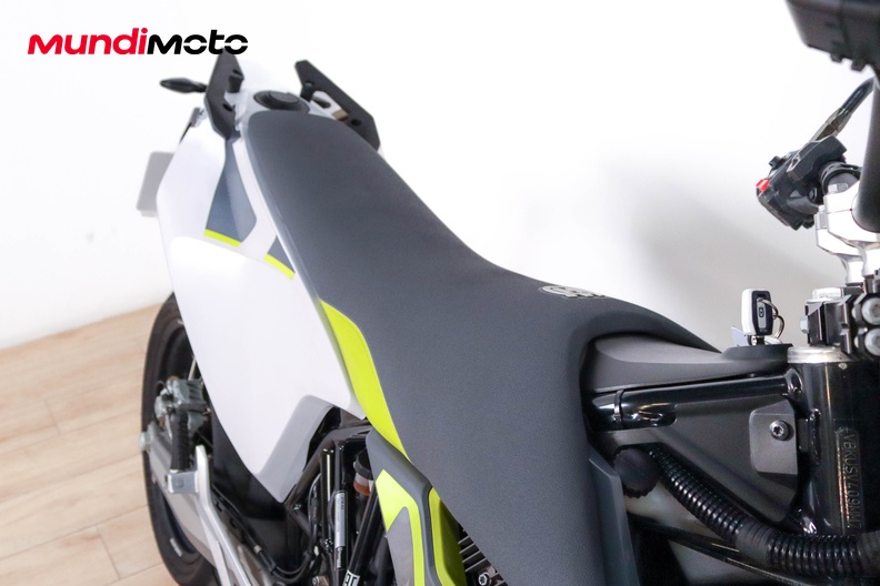 Motorbike image 12