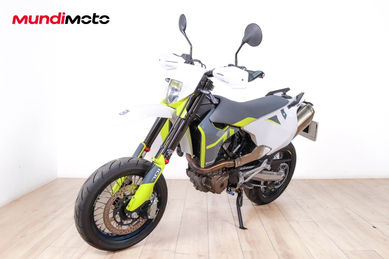 Motorbike image 7
